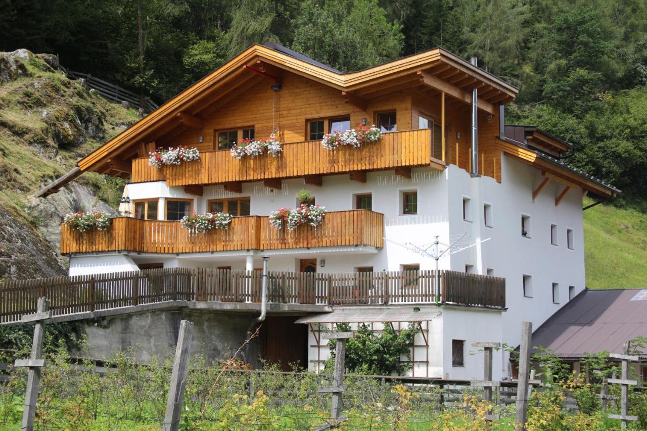 Michelas - Hof Umhausen Esterno foto