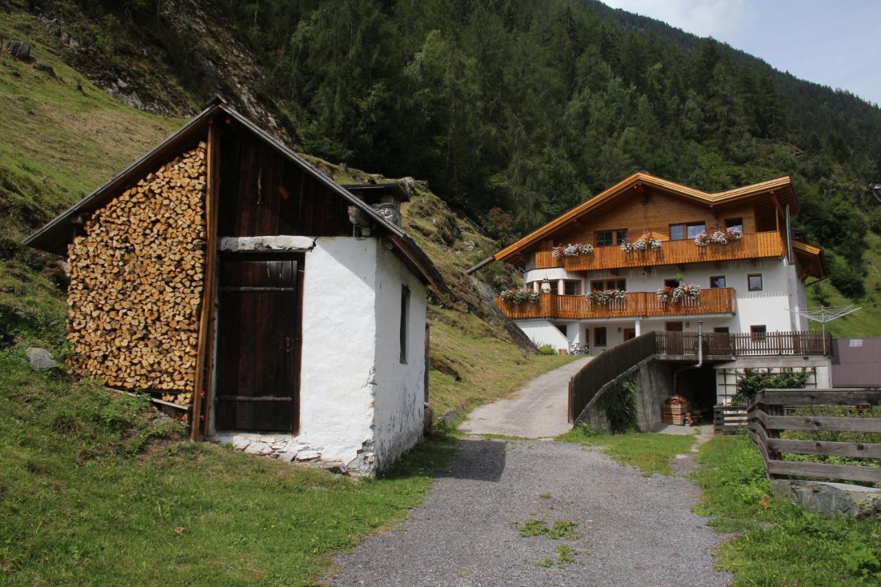 Michelas - Hof Umhausen Esterno foto